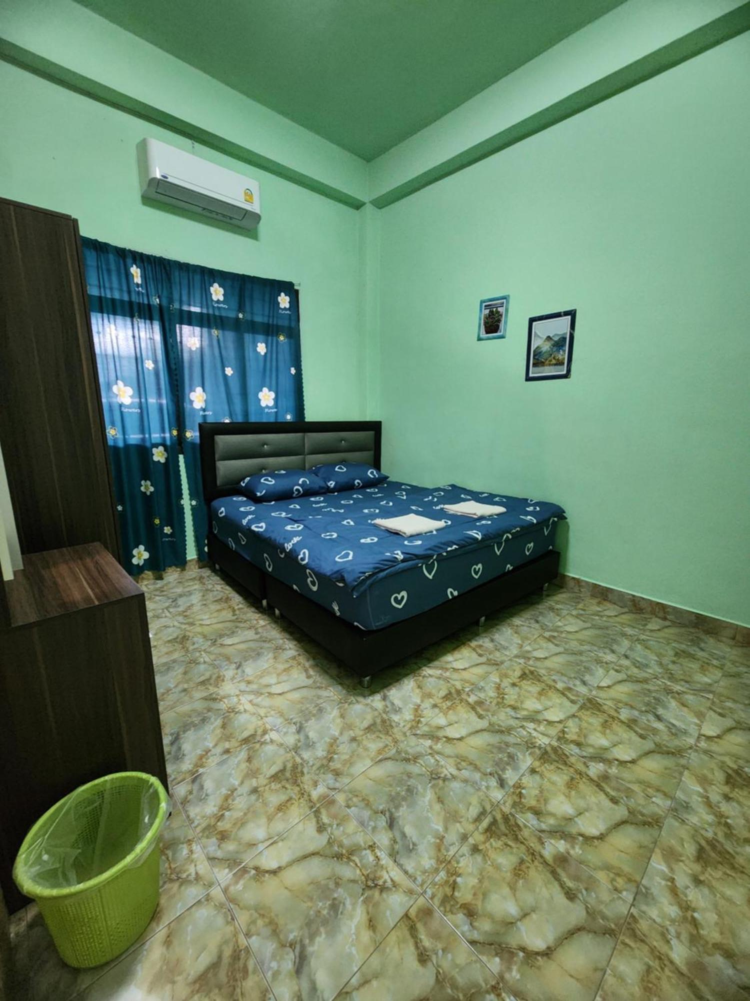 Saamsaao Homestay Betong - 4 Bedroom House Buitenkant foto